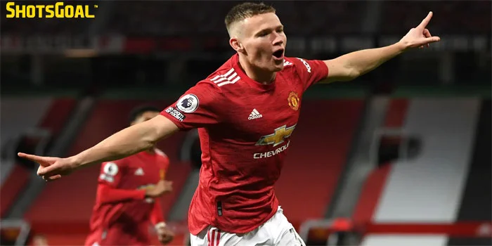 Fulham F.C Mecoba Mendapatkan Gelandang Man Utd, McTominay