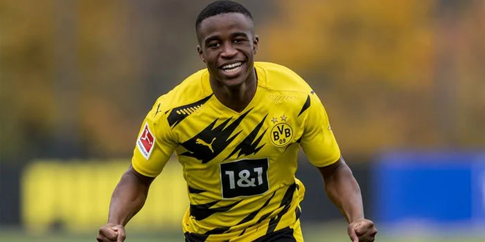 Youssoufa Moukoko – Siap Hengkang dari Borussia Dortmund